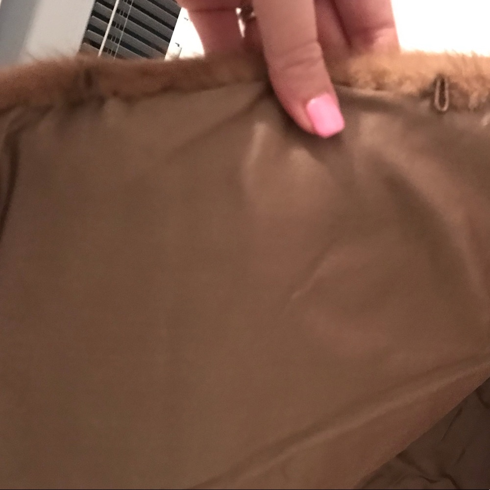 Authentic Fur Caplet - Picture 3 of 5